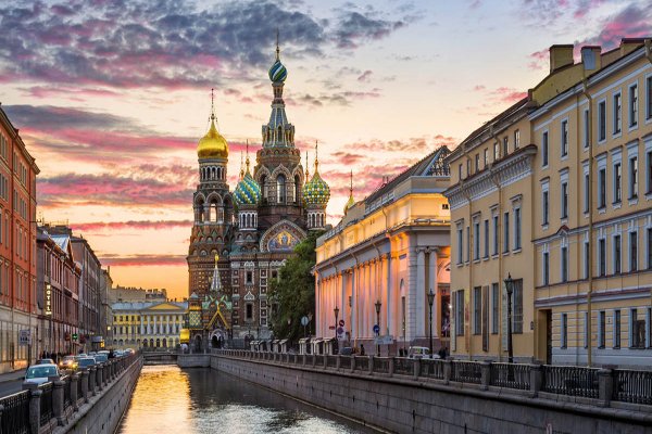 Sankt-Peterburq -Yeni il turu